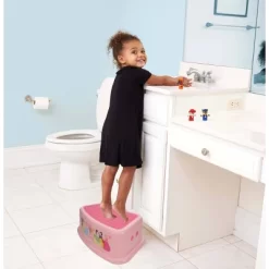 Disney Princess Step Stool -Baby Land Shop GUEST 8b3af993 7896 4e04 9098 9c04bd70e50b
